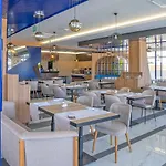 Armella Hill 호텔 5*